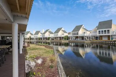 Sandpiper Cove 0012 3 Bedroom Villa by RedAwning
