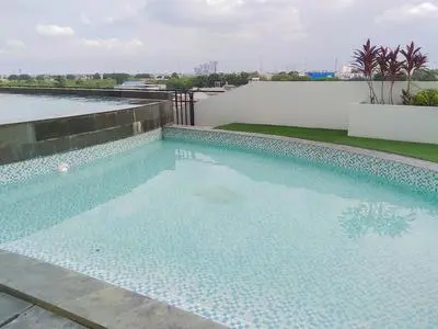 Great Location Studio Room At Patraland Urbano Apartment