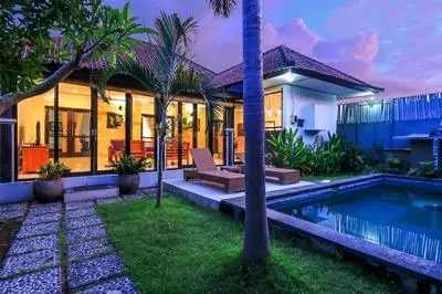 OYO 2542 Villa Iluka 2