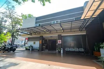 Sky Hotel Buah Batu 1 Bandung