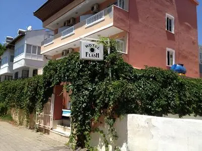 Flash Hotel