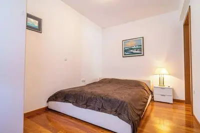 Apartment Kolovare