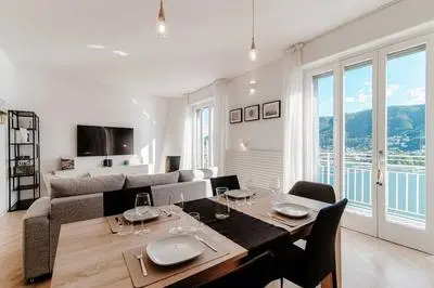 Paradise View