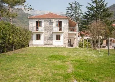 Villa D Apartments