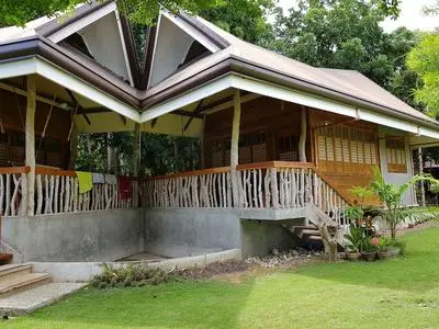 Cangdoki Resort and DIve Camp