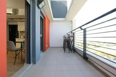 1 BR Apt TLV TAU by Sea N' Rent