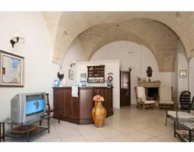 Beautiful Triple Room in Ancient Masseria Near the sea in a Quiet Olive Trees
