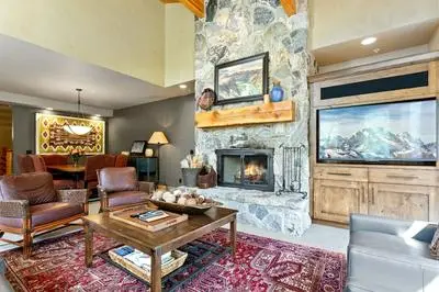 Trail's End Lodge at Deer Valley Resort - Four Bedroom Residence with Spa #12 4 Condo