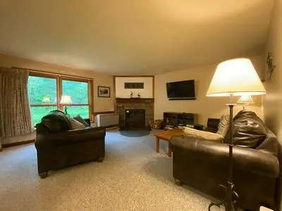 Trail Creek #18 2 Bedroom Condo
