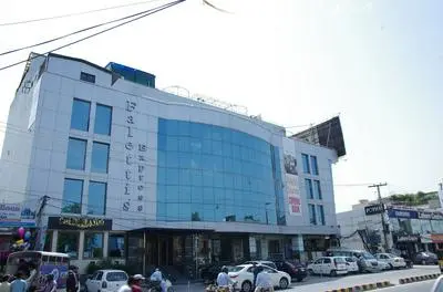 Heaven Hotel