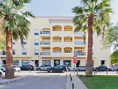 Alameda in Faro With 2 Bedrooms and 1 Bathrooms
