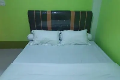 Hotel O Es Em Je Residence