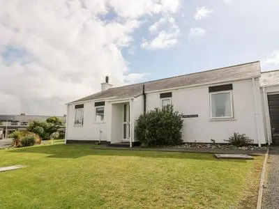 Bwthyn Gwyn Bach
