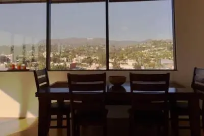 Hollywood 0 Bedroom Studio By Senstay