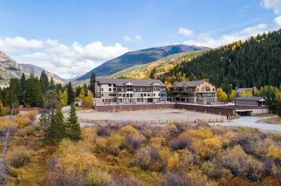 2797 Slopeside Condo