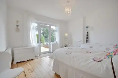 29A Sandbourne