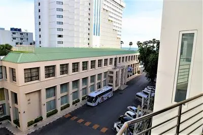 Plaza Residence Jomtien Beach - Large Studio Condo
