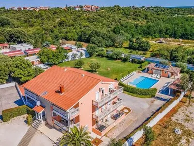Panoramic Apartment in Banjole near Pula Town Center