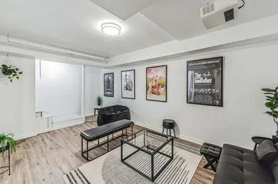 Tranquil Retreat In Atlanta's Vibrant City 4 Bedroom Home by RedAwning