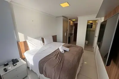 Hosts BR - Flat frente mar