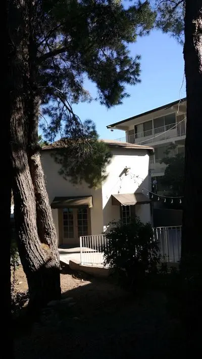 Mariposa Hotel