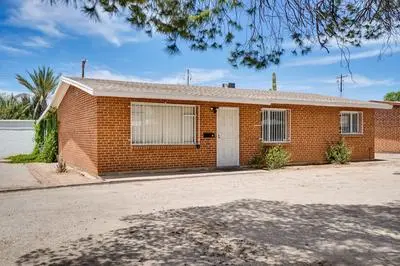 Tucson Vacation Rental: Private Pool & Fire Pit!