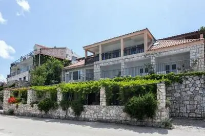 Guest House Busurelo