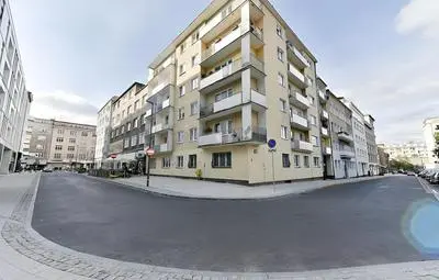 Balticrent  - Plac Grunwaldzki 20
