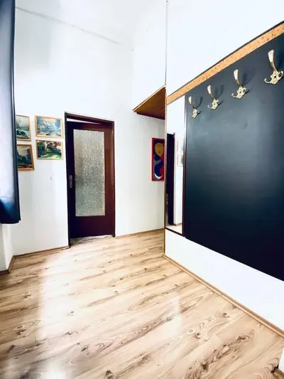 Affordable 3BR Apartment Top Location