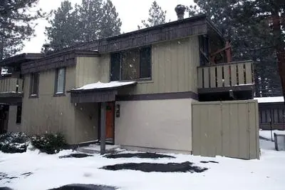 Chateau de Montagne 42 Spacious and Updated Family Townhome with Private Washer Dryer and Great Complex Amenities by RedAwning
