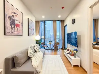 New City Condo in Central Bangkok Siam Paragon · Central World