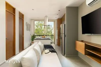 Luminous 2 BR With Roof Pool Close to Hotel Zone by Waves Management