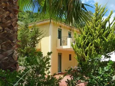 Villa Atlantis in Ionian Islands