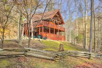 Deck & Game Room: Creekside Cabin in Sevierville