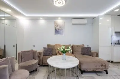 Apartment by Luxe Group XO444