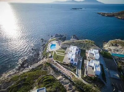 Mykopetra Villas