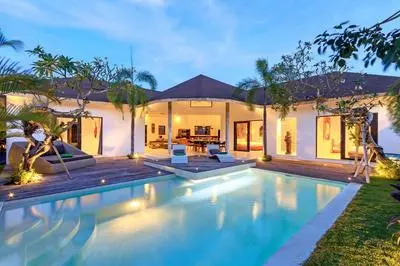 Bali Villa Near the Beach, 2041