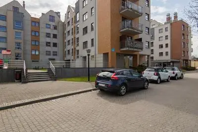 City Center Apartment by Renters
