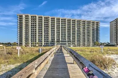 Coastal Orange Beach Condo: Resort + Beach Access!