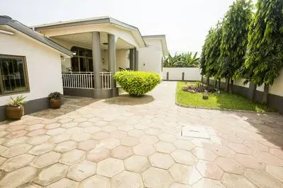 5 Bed- 10 Sleeper Luxury Villa