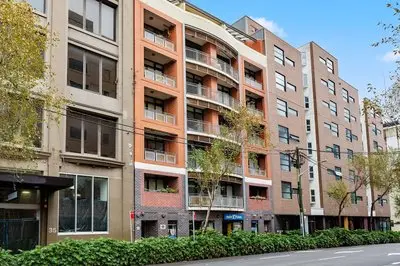 Chic Inner-city 1 Bedroom With Balcony