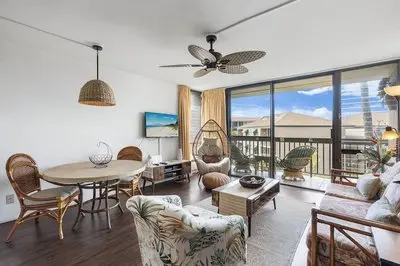 Maui Vista 2-301 - Modern and Bright Renovation in Building 2, No Carpet, AC!