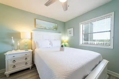 Seaside Beach & Racquet 4708