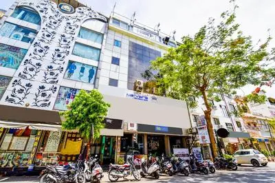 FabHotel Naivara Boutique