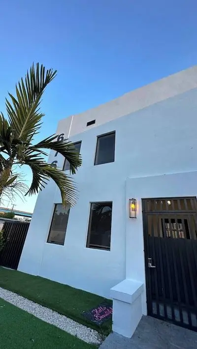 Stanza Design District Parking Laundry