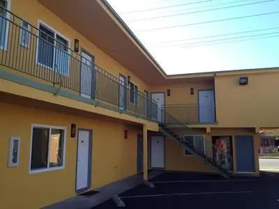 El Rancho Motel