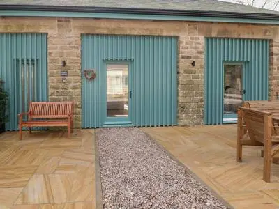 Holly Cottage