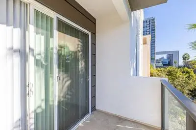 2br Furnished Apartment On Gordon St Hollywood 2 Bedroom Apts by RedAwning