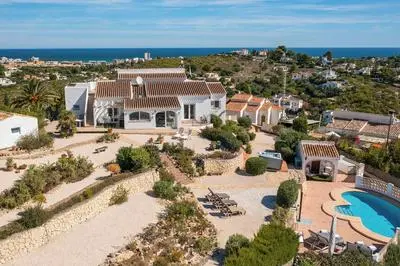 Villa Ayora