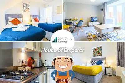 Groups Family 3BR House Emperor